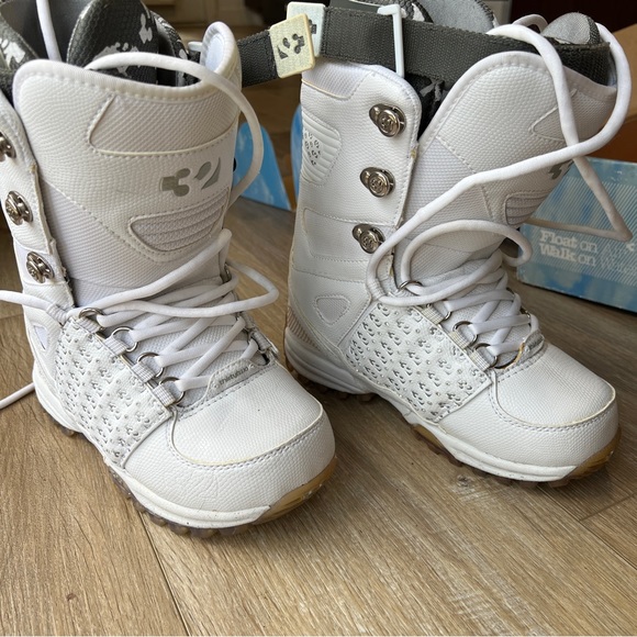 thirtytwo Snowboard Footwear Boots 6.5 - Picture 5 of 9